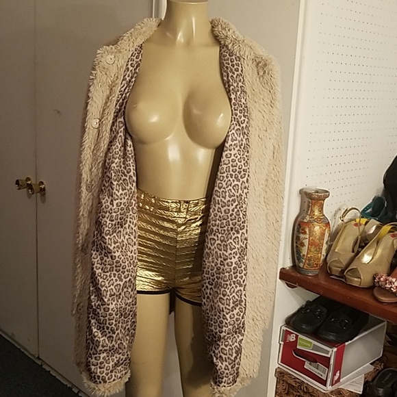 KENNETH COLE NEWYORK FAUX FUR COAT NWT - Picture 6 of 9